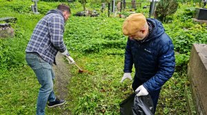 Команда РНБ по футболу реализует проект «Библиотечный некрополь»