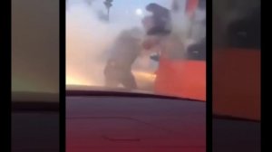 Попался пламенный попутчик, пришлось огнетушителем его тушить)