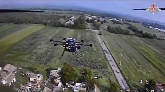 Бойцы «Востока» взяли крупный узел обороны ВСУк. Добропасово в Днепропетровской области😎🤙🇷🇺 смотреть онлайн