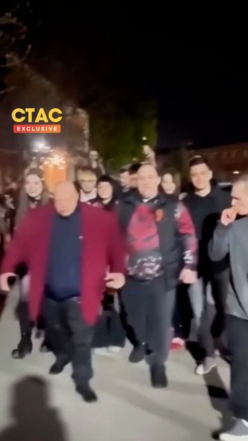 Бухие терминаторы! 🤖🍻Boozy terminators