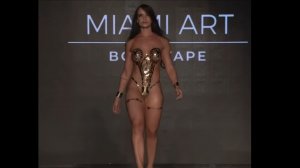 Красивые девушки в бикини 2026