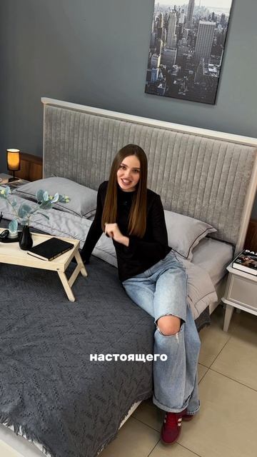 Новинка  спальный гарнитур Милана