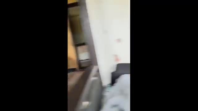 ДЯДЯ ЮРА ТЕПЕРЬ НА СВЯЗИ / СВЕТ ПОДКЛЮЧИЛИ / КОТЁНОК ОТКРЫЛ ГЛАЗА смотреть онлайн