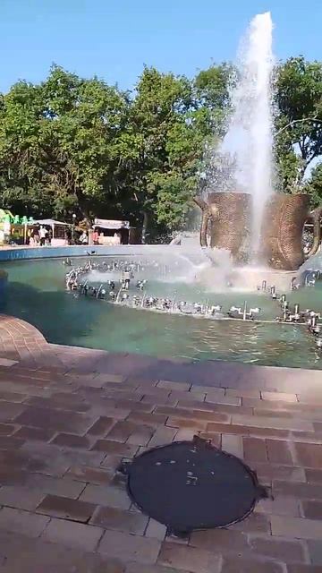 Радужный фонтан. #nature #travel #fountain