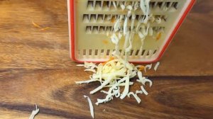 Беру БАНКУ КУКУРУЗЫ, курицу и готовлю праздничный салат быстро! Вкусный рецепт из простых продуктов!
