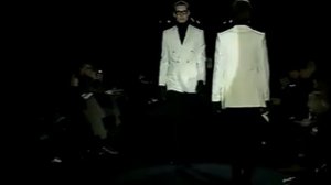 Показ мужской коллекции Yves Saint Laurent Rive Gauche  осень-зима 2001-2002. Часть 2.