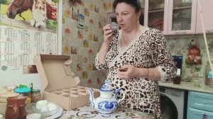 ПОЗОРЬСЯ ДАЛЬШЕ, ПОСТАВИЛА ТЕСТО, ДОЖДИ