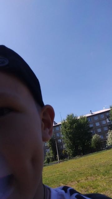 нас предала подруга
