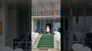 Я пою на крылечке.,, музыка рисует дождь»