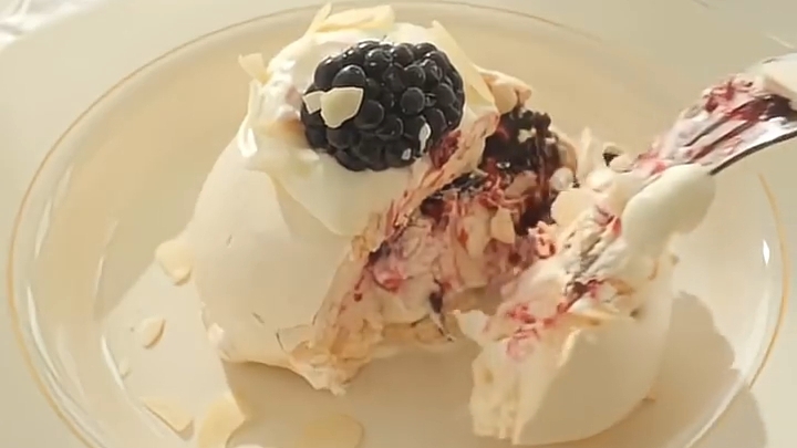 Сегодня на десерт Пирожные Павлова...🍰😋