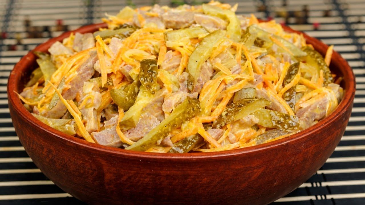 До чего же он ВКУСНЫЙ!!! Всего 4 продукта в составе Салата! Салат ОБЖОРКА на праздничный стол!