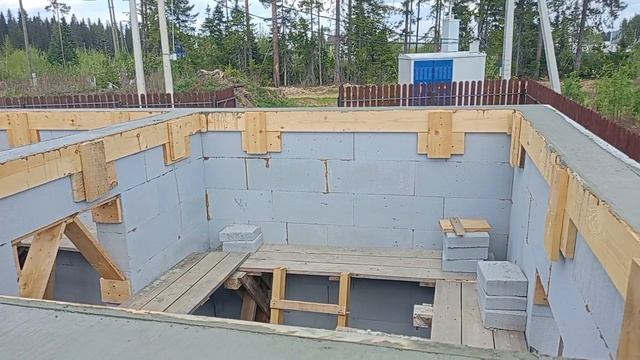 Армопояс и мауэрлат своими руками.