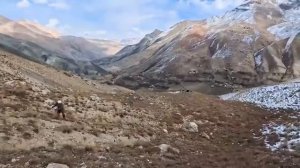 Жизнь с горными кочевниками на высоте 14000 футов над уровнем моря (английский)