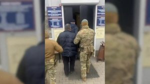 За угрозу национальной безопасности восемь уроженцев Центральной Азии лишены российского гражданства