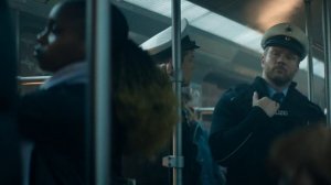 Захваченный рейс 2 сезон 1 серия | Hijack (Дубляж)