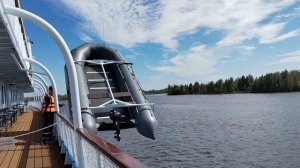 спуск лодки