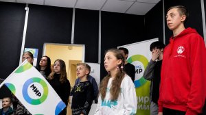 Работу журналистов, операторов и монтажеров показали детям в филиале «МИРа» в Санкт-Петербурге
