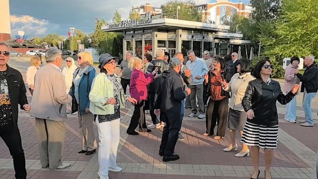 Ты королева весны... 31.05.26... смотреть онлайн