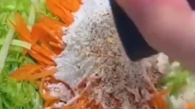 1000013328.mp4  НЕОБЫЧНЫЙ ОВОЩНОЙ ЗАВТРАК