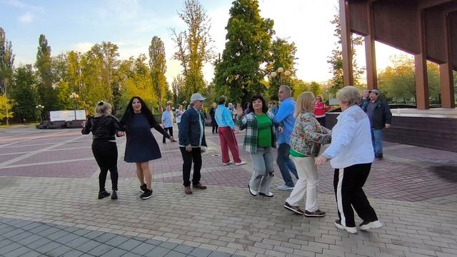 Юбка покороче..... 01.06.26. смотреть онлайн