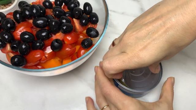 Вкуснейший САЛАТ на Праздничный Стол. Без Майонеза! РЕЦЕПТ этого Салата будут просить все гости!