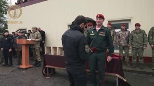 Семеро росгвардейцев из Чечни удостоились права ношения крапового берета