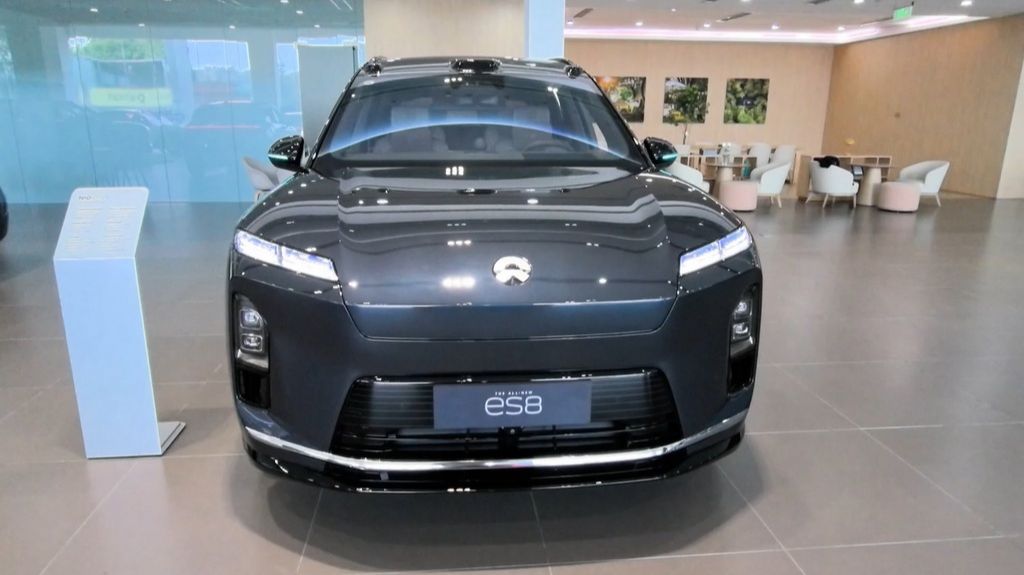 NIO ES8 (2026 г.) - краткий обзор смотреть онлайн