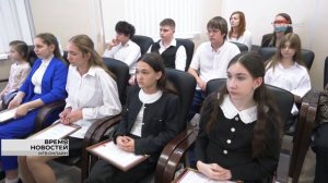 Сто юных волгоградцев получили благодарность от руководства города