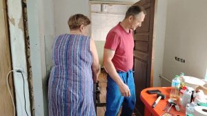 Ейск ! В первый день лета, с утра, разные дела, установка двери в ванную комнату и всё остальное.