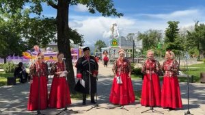 «Цветёт сирень» Исполняет Народный вокальный ансамбль «Калина Красная» г.Славянск на Кубани