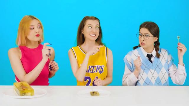 100 Слоев Еды Челлендж # Сумасшедший Челлендж от Fun Challenge смотреть онлайн