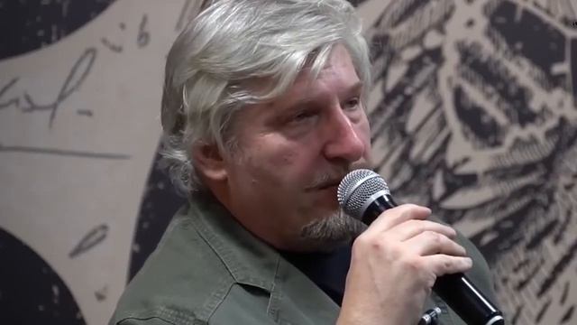 Не стойте на голове  Это опасно