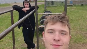 Легкая тренировка на турниках и брусьях! (Часть 1)