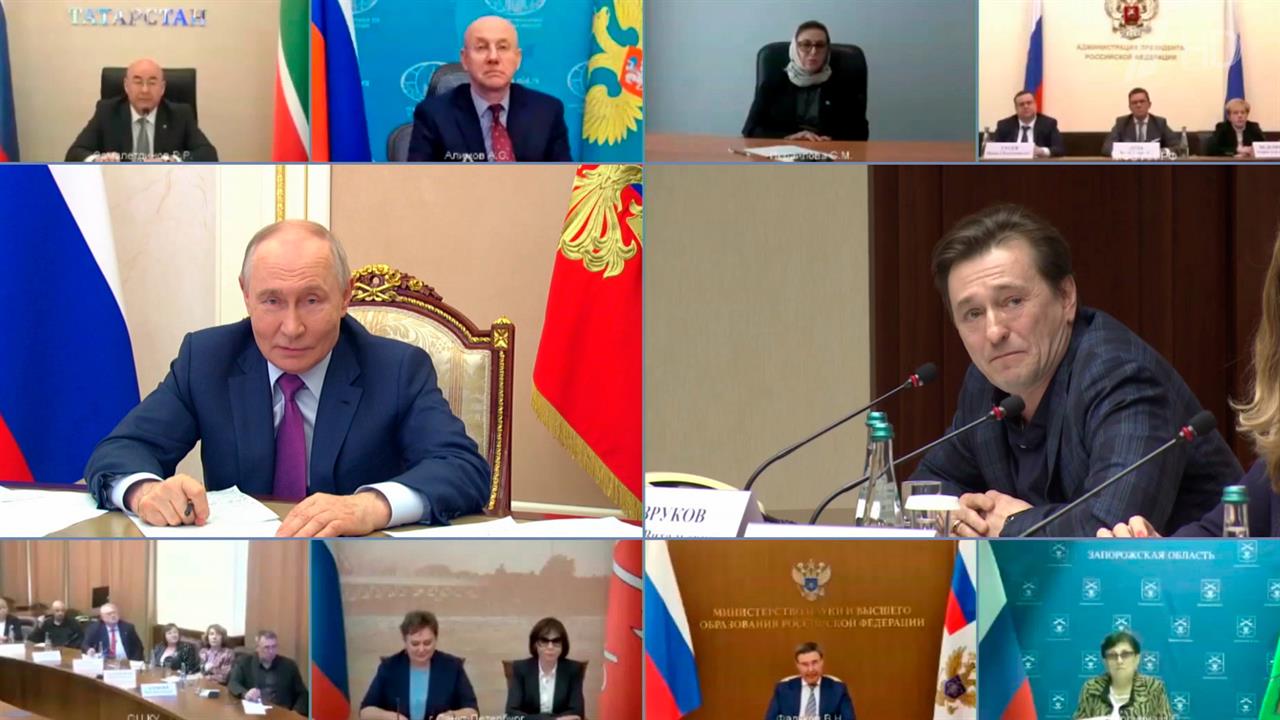 Поддержка русского языка в центре внимания президента на заседании профильного Совета. смотреть онлайн