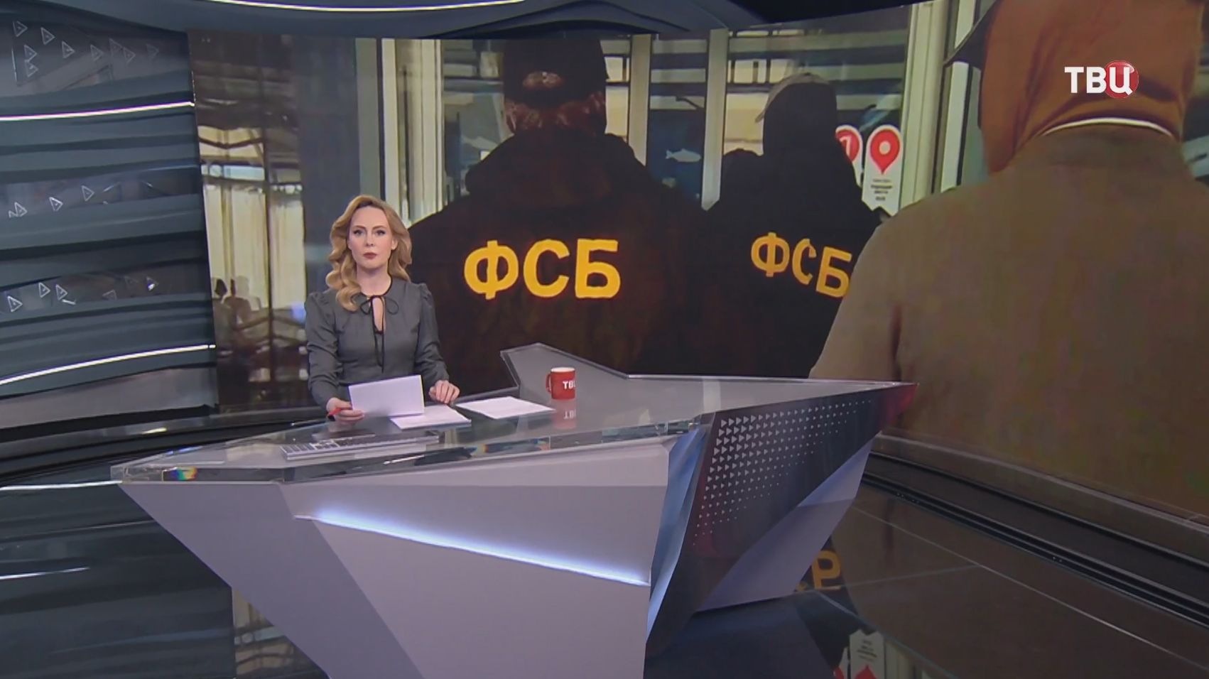 По факту прослушивания телефонов российских служащих заведено уголовное дело смотреть онлайн