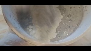 Как замешать гипсовую штукатурку вручную?