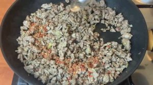 БЫСТРЫЙ ПИРОГ на сковороде, который тает во рту! Быстрый и Вкусный Завтрак или УЖИН!