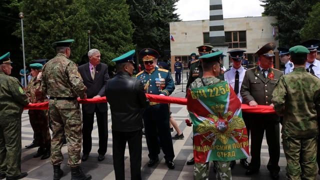 В СТАВРОПОЛЕ СОСТОЯЛСЯ МИТИНГ В ЧЕСТЬ ДНЯ ПОГРАНИЧНИКА