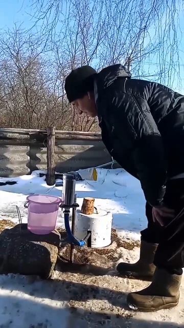 Ручной насос для скважины