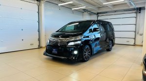 Toyota Vellfire 2012 год