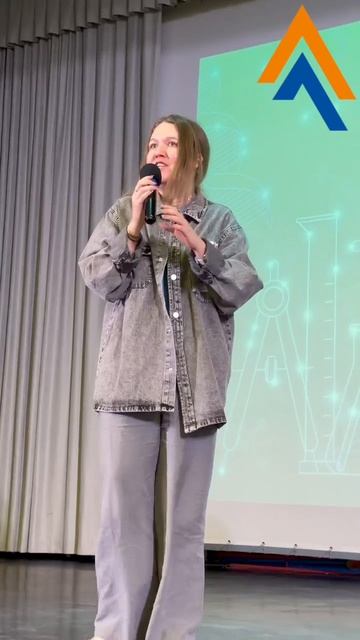 В ЯГТУ состоялось открытие фестиваля «Научные клубы первых» смотреть онлайн