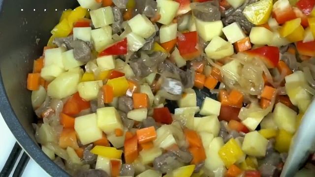 Я могу есть этот суп всю зиму. Он настолько вкусный, что вы будете готовить его минимум раз в неделю смотреть онлайн