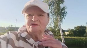 Три поколения. Сходила в больницу и поправилась на？