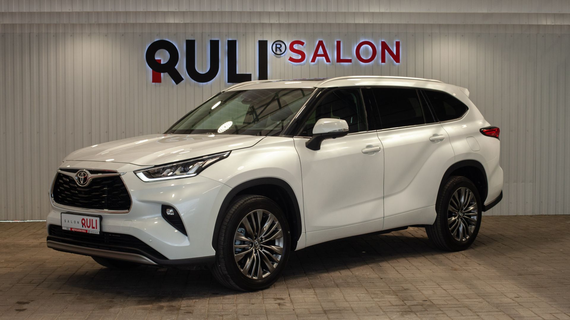 Toyota Highlander IV (XU70), 2026 смотреть онлайн