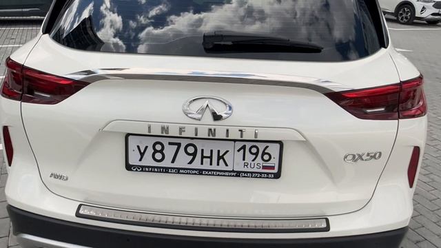 Видео обзор Infiniti QX50.mov