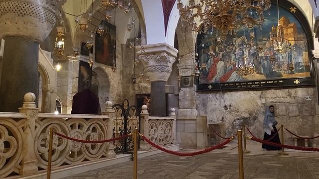 Я озвучила Ваши письма в Троицкую поминальную субботу - в Придел Адама под Голгофским Распятием