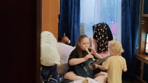 Наш домашний ансамбль 🎺🎸😁. Как вам?