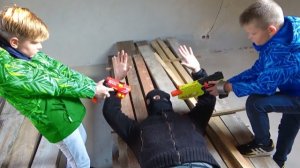ВОР ПРОНИК В НАШ ДОМ И УКРАЛ.... БРОС ШОУ Ч.2