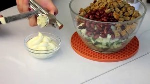Как вкусно приготовить салат с фасолью. Быстро и полезно. Обзор.