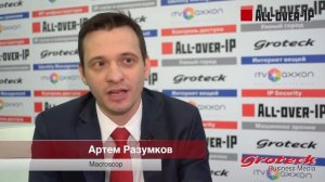 Артем Разумков, Macroscop